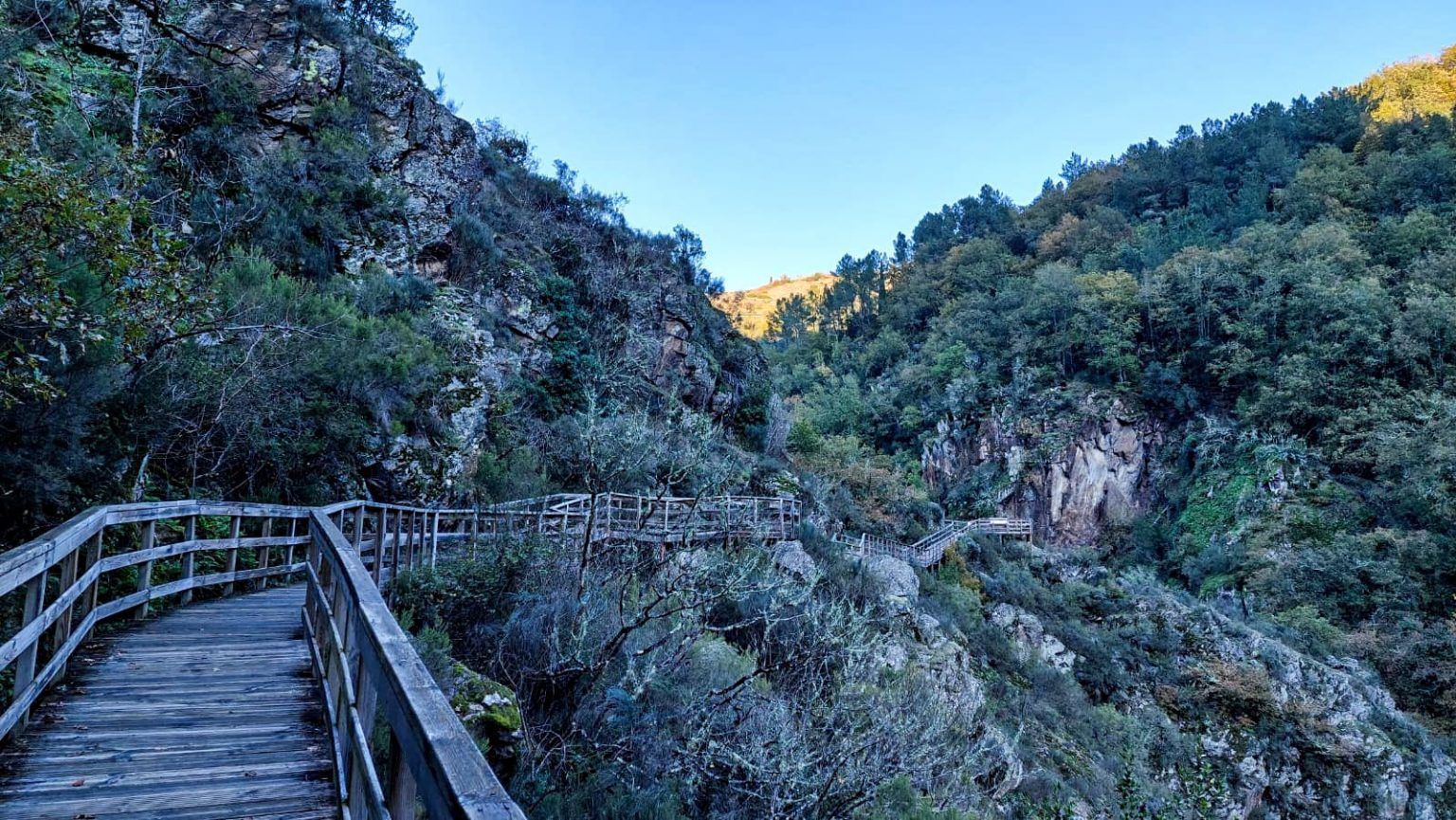 Rio Mao Rd Las Ruta de las Pasarelas del río Mao